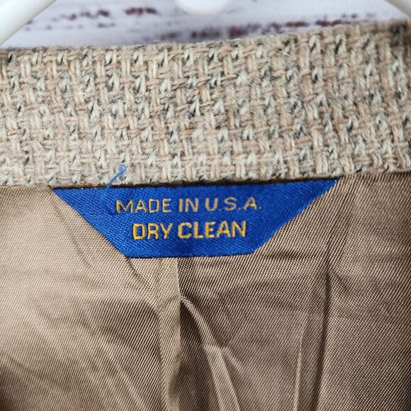 Pendleton Tan and Brown Sport Coat Blazer - Picture 5 of 8